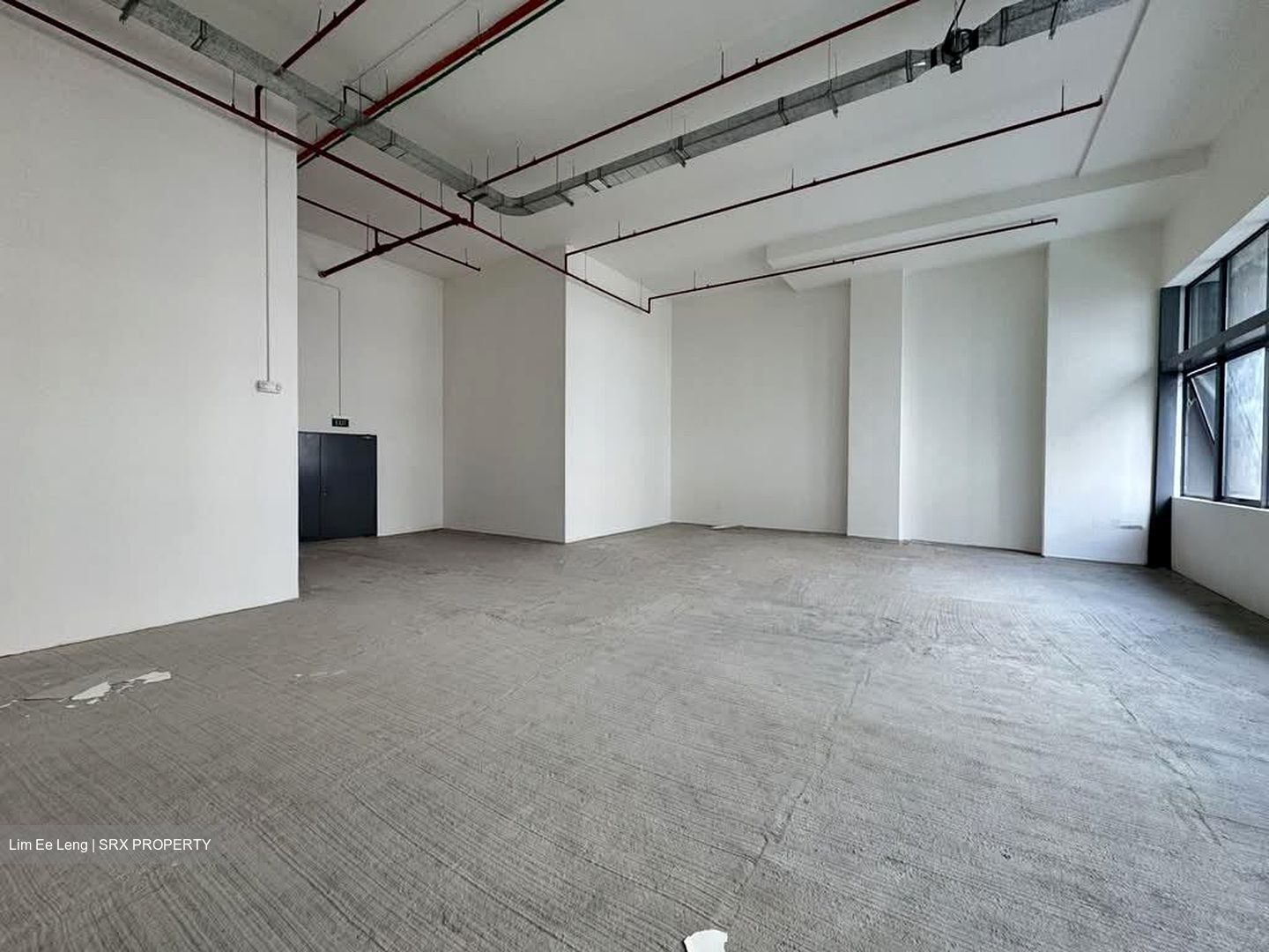 Space 18 (D12), Factory #597568081